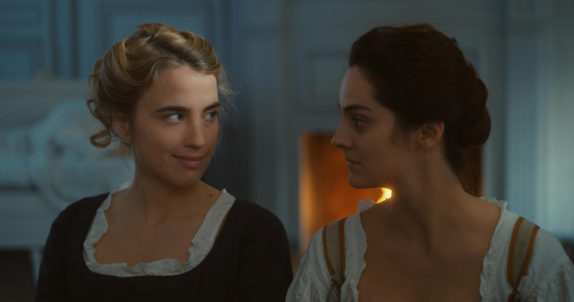 Actrices Noémie Merlant y Adèle Haenel,