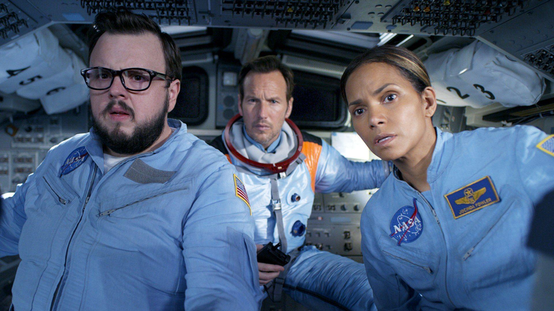 Jo Fowler (Halle Berry), Brian Harper (Patrick Wilson), KC Houseman (John Bradley)