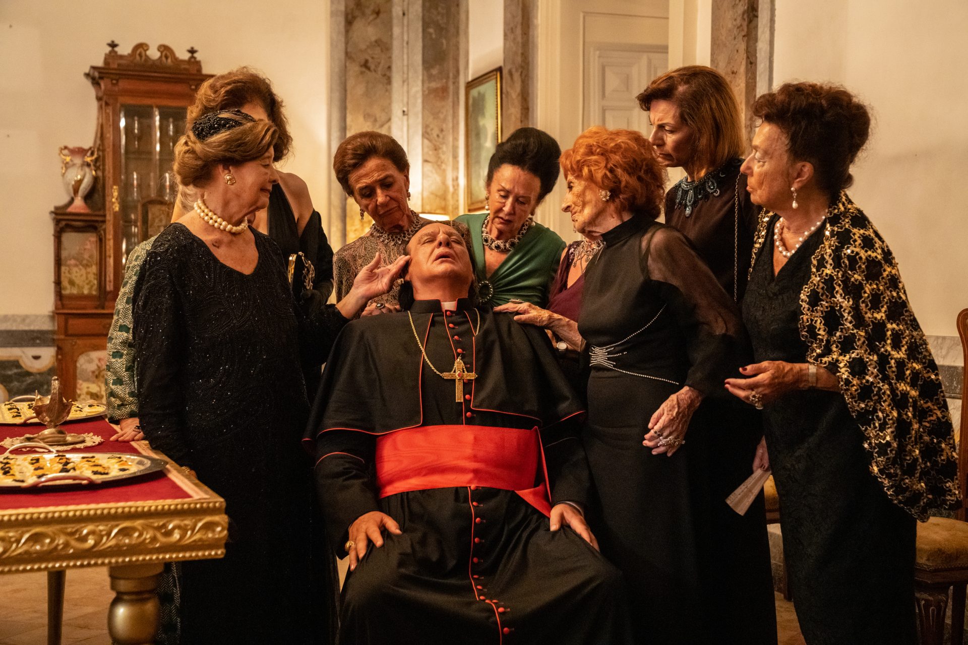 'Parthenope' el amor por Nápoles y la belleza de sus mujeres