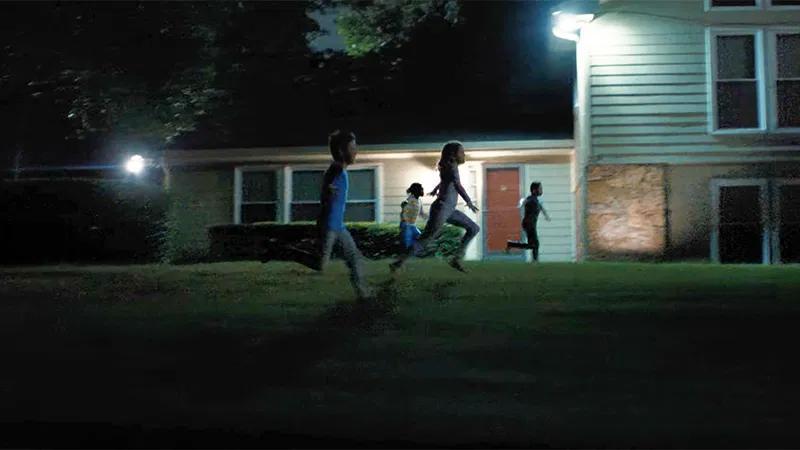 'Weapons' un deleite tenebroso que hay que ver